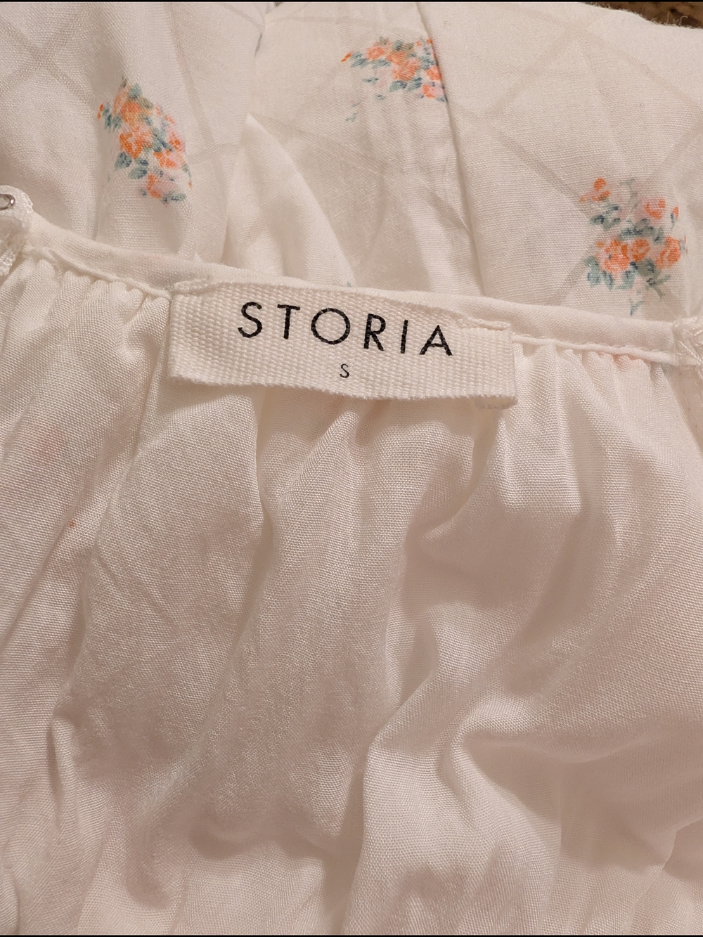 Worth Collective Storia White Floral Smocked Cottagecare Dress - Picture 3 of 6